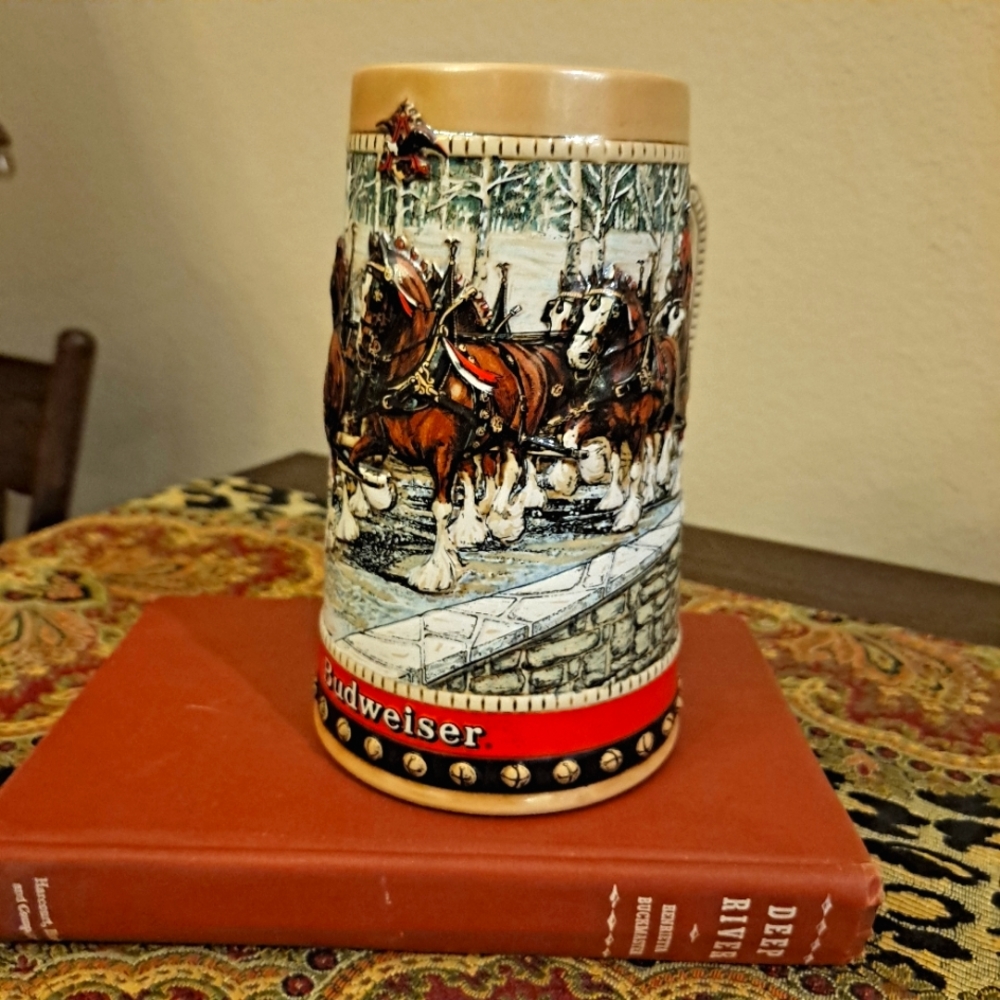 Vintage 1988 BUDWEISER Christmas Mug